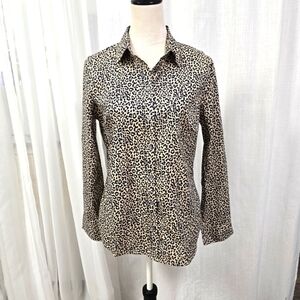 2/$30 J Crew Leopard Button Down Collared Womens Shirt Size M Mobwife Office‎